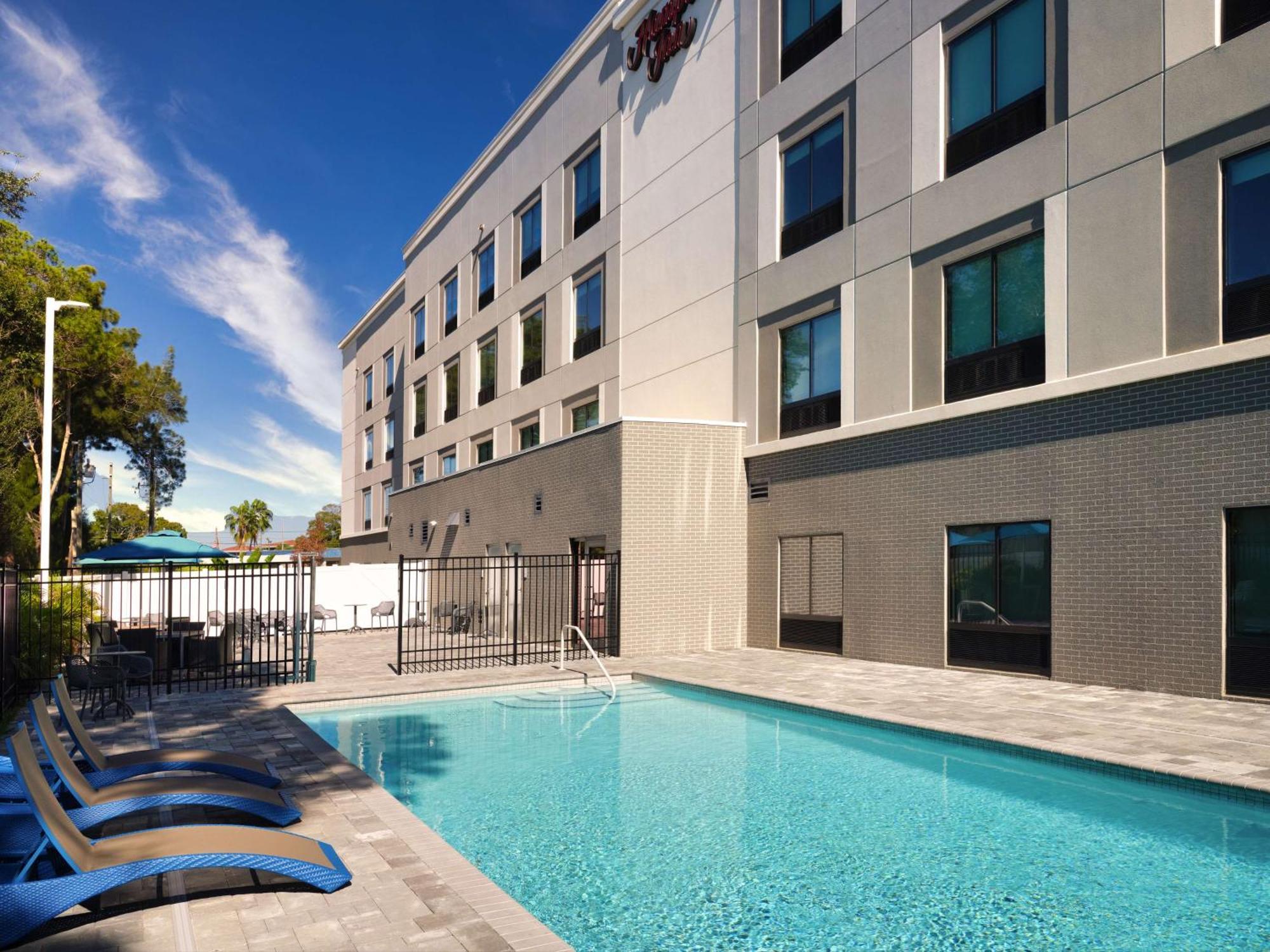 Hampton Inn Pinellas Park St Petersburg, Fl Exterior photo